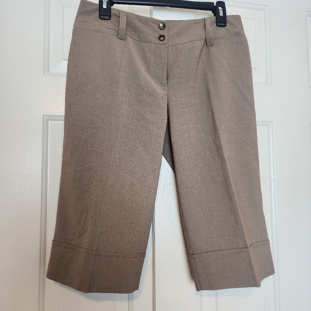 Ally B. Y2K Tan Flat Front Wide Waist Band Cuffed Capri Women's Pants Size 9